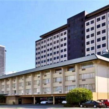Days Inn Seattle Downtown Exterior photo